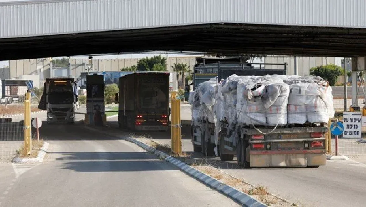 İsrail’in 81 Günlük Ablukasından Sonra İlk Yardım TIR’ları Gazze’ye Girdi: DSÖ Uyardı, “Bu Sadece Okyanusta Bir Damla”