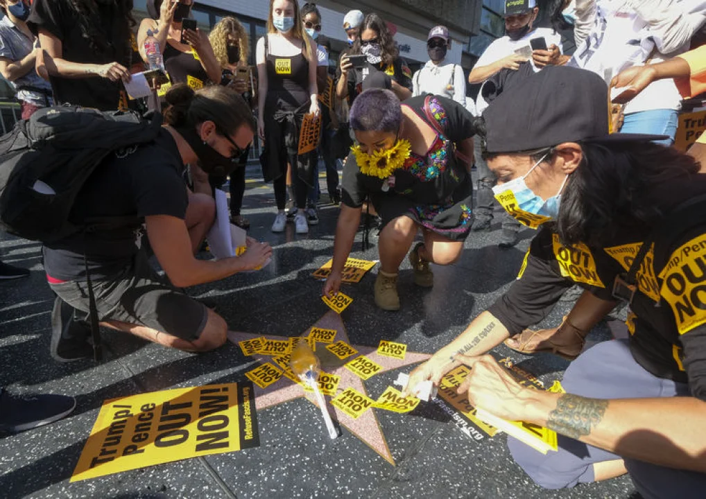 Donald Trump’ın Hollywood Yıldızı Yeniden Protesto Edildi