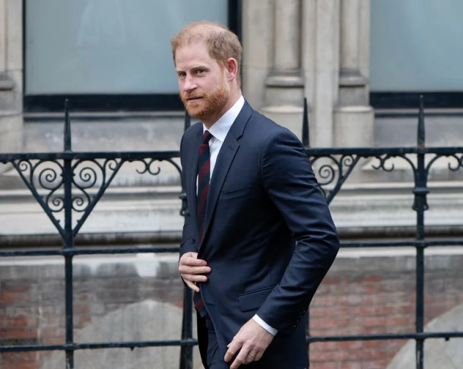 Prens Harry’nin Flörtöz Mesajları Ortaya Çıktı: Gazeteciyle Gizli Yazışmalar Gündemde